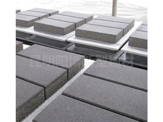 水泥制品在道路建設(shè)中的優(yōu)勢有哪些？云南陽博水泥制品廠家分享